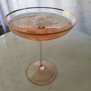 Meet your Posher, Lorie